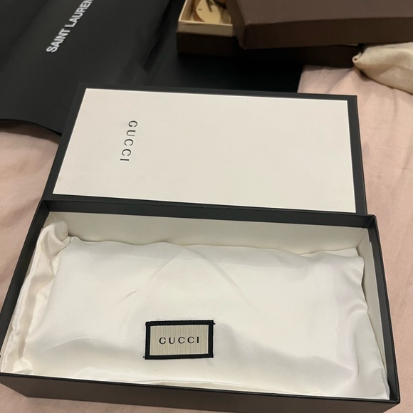 Authentic Gucci wallet - Picture 5 of 6